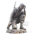 Outdoor life size antique kneeling ground bronze soldier sculpture